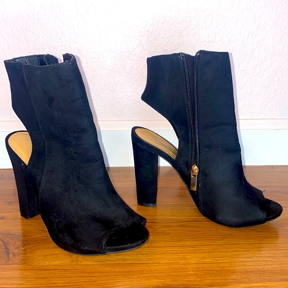 Bamboo Ankle Dress Boot Heels with Open Toe and Open Heel black size 6.5